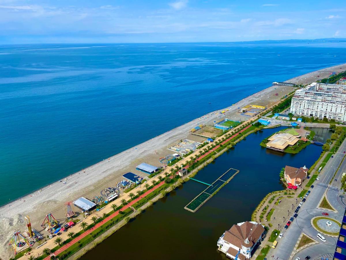 Apartments Black Sea Resort บาทูมิ ภายนอก รูปภาพ