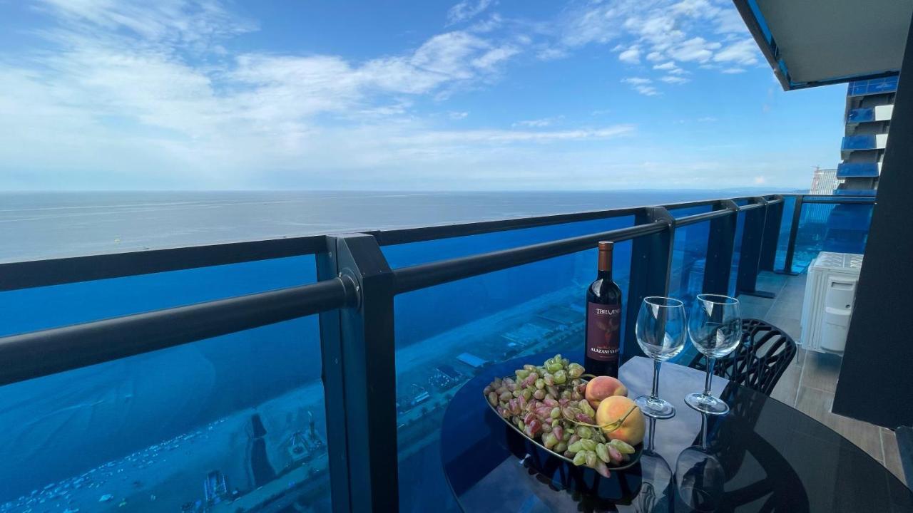 Apartments Black Sea Resort บาทูมิ ภายนอก รูปภาพ