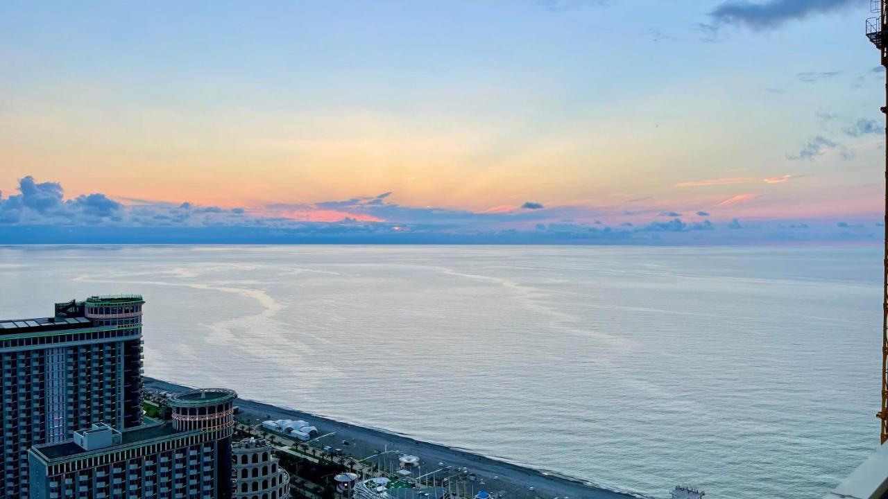 Apartments Black Sea Resort บาทูมิ ภายนอก รูปภาพ