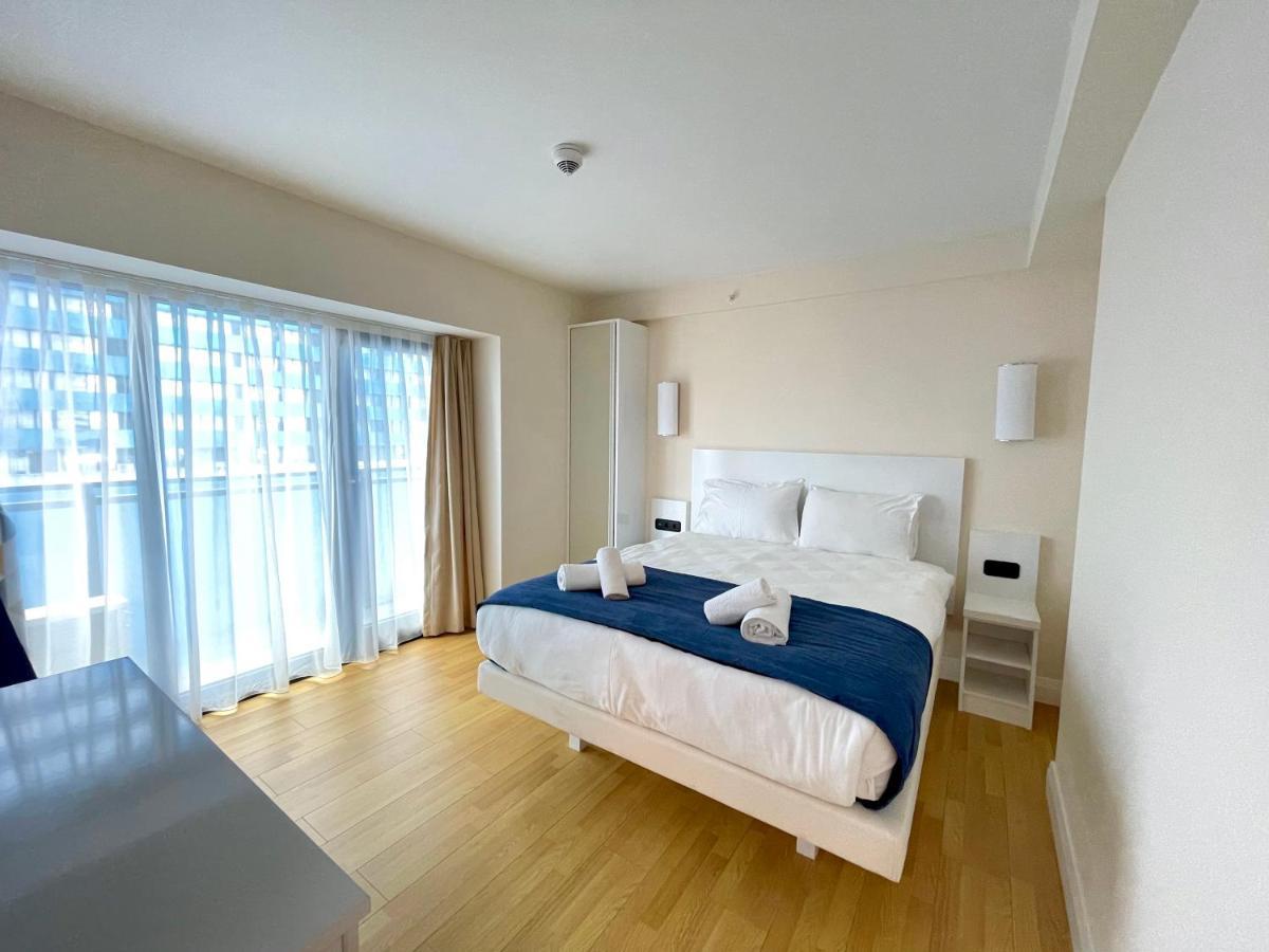 Apartments Black Sea Resort บาทูมิ ภายนอก รูปภาพ