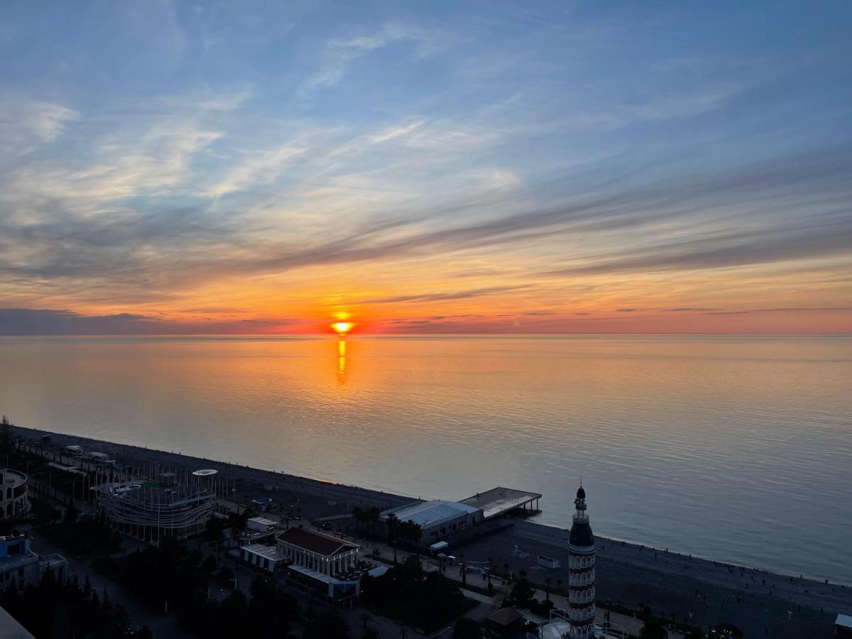 Apartments Black Sea Resort บาทูมิ ภายนอก รูปภาพ